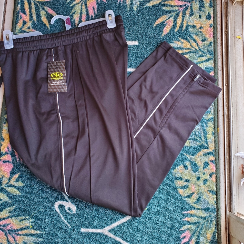 ATHLETIC, men gray  pants sz 2XL.